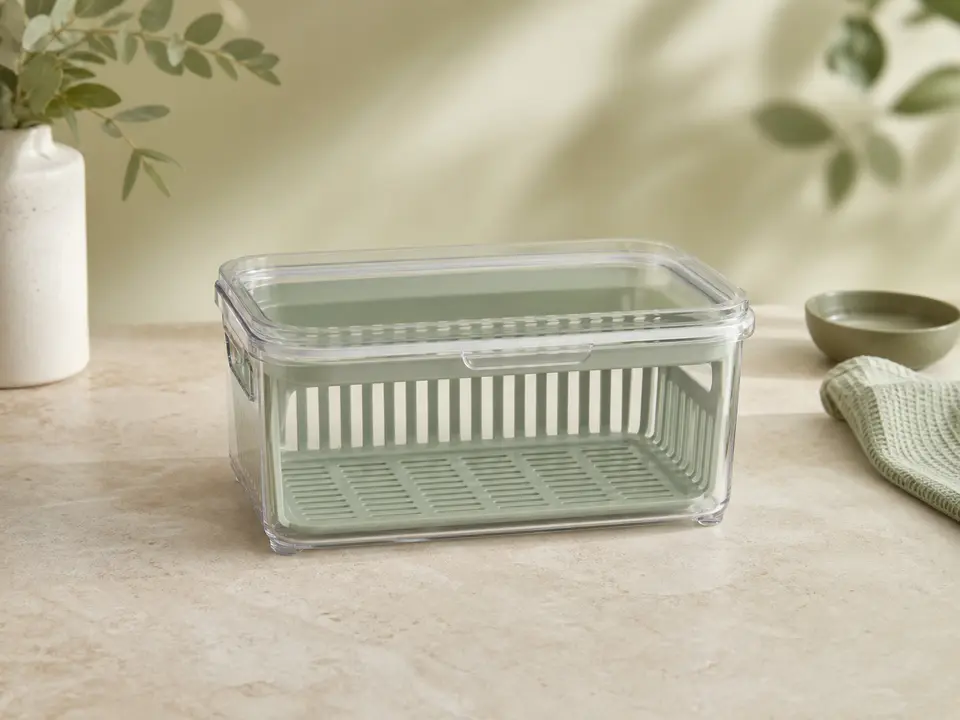 Compact ventilated produce keeper bin with a clear lid